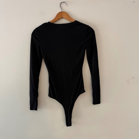 NWOT Elodie Black Ribbed Bodysuit, Sz Small - Picture 3 of 7